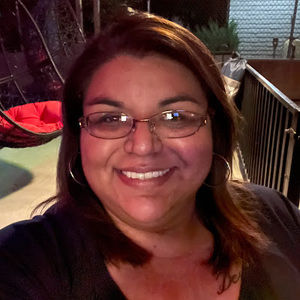 Meet your Posher, Angela